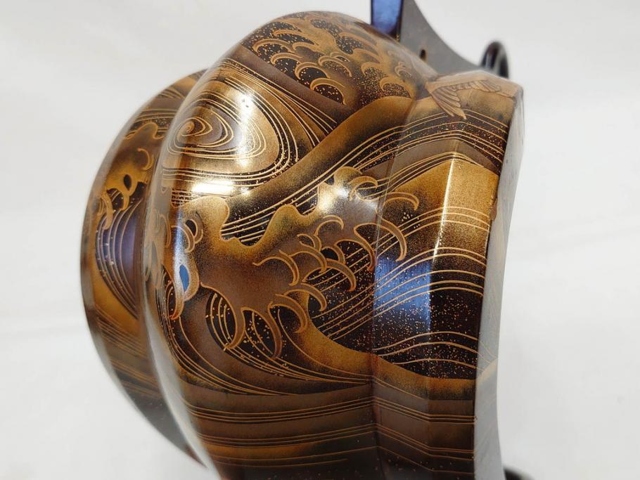 時代物　金蒔絵　大名武具　金の装飾が豪華な鐙(あぶみ、馬具、漆塗り、波千鳥)(R-078411)