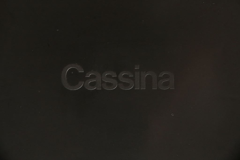 中古　Cassina(カッシーナ)　412　CAB(キャブ)　MARIO BELLINI(マリオベリーニ)　シンプルモダンな空間づくりに活躍するアームレスチェア2脚セット(ダイニングチェア、椅子、イス)(定価2脚で約47万5千円)(R-069823)