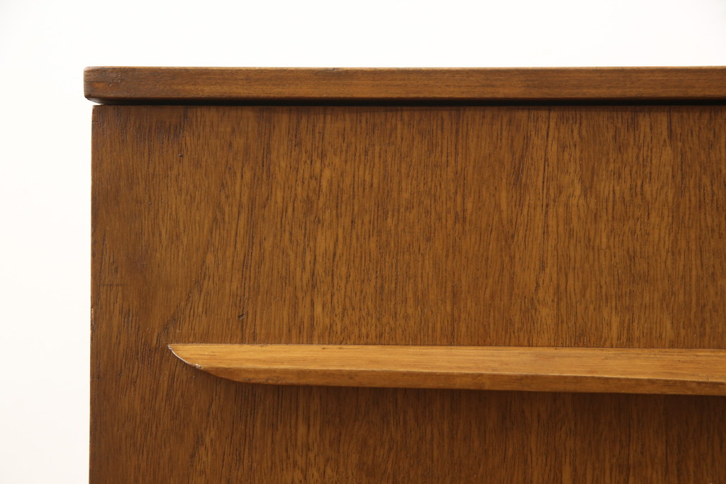 北欧ビンテージ　チーク材　洗練されたデザインが光るサイドボード(戸棚、収納棚、キャビネット、ヴィンテージ)(R-053861)