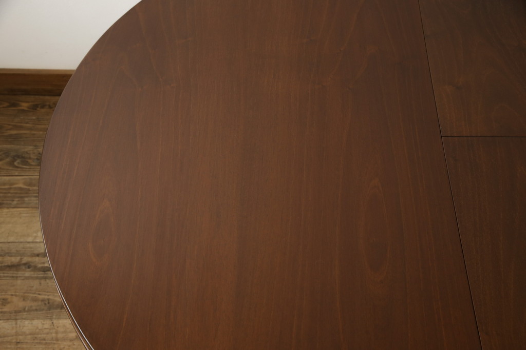 中古　美品　バロッサバレンティ(VARO,S.A. VALENTI)　重厚感のある佇まいが目を引くダイニングテーブル(定価約90万円)(エクステンションテーブル、ラウンドテーブル)(R-052469)