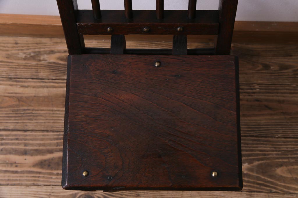 アンティーク家具　イギリス製　オーク材　アンティークの風合いがお洒落なフォールディングチェア(折り畳みチェア、椅子)