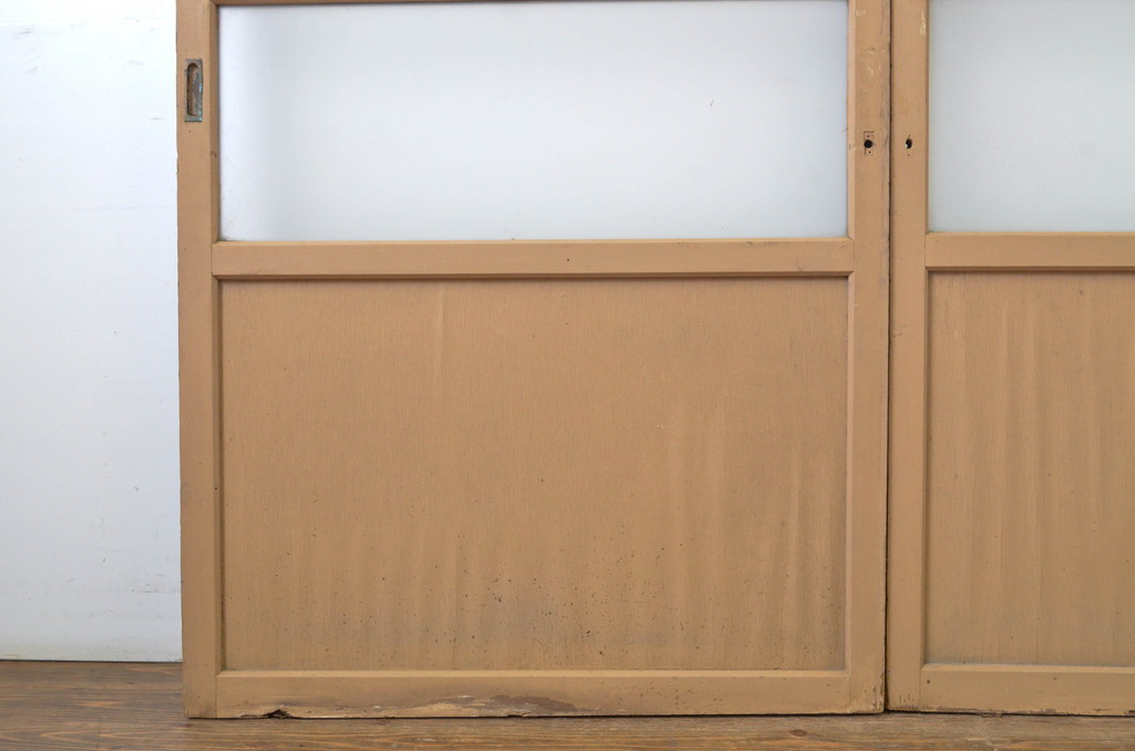 アンティーク建具　ペイント仕上げ限定　レトロな空間づくりにオススメのガラス戸2枚セット(引き戸)(R-064116)
