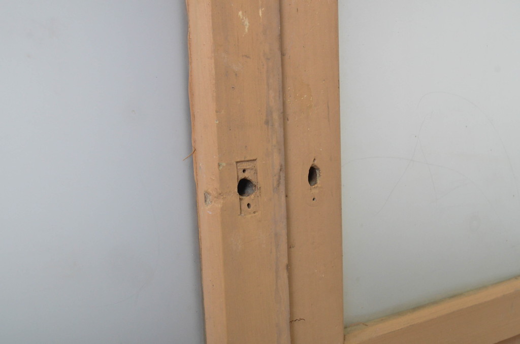 アンティーク建具　ペイント仕上げ限定　レトロな空間づくりにオススメのガラス戸2枚セット(引き戸)(R-064116)