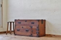 アンティーク家具　アンティーク　モダンデザインの時代箪笥ローボード1