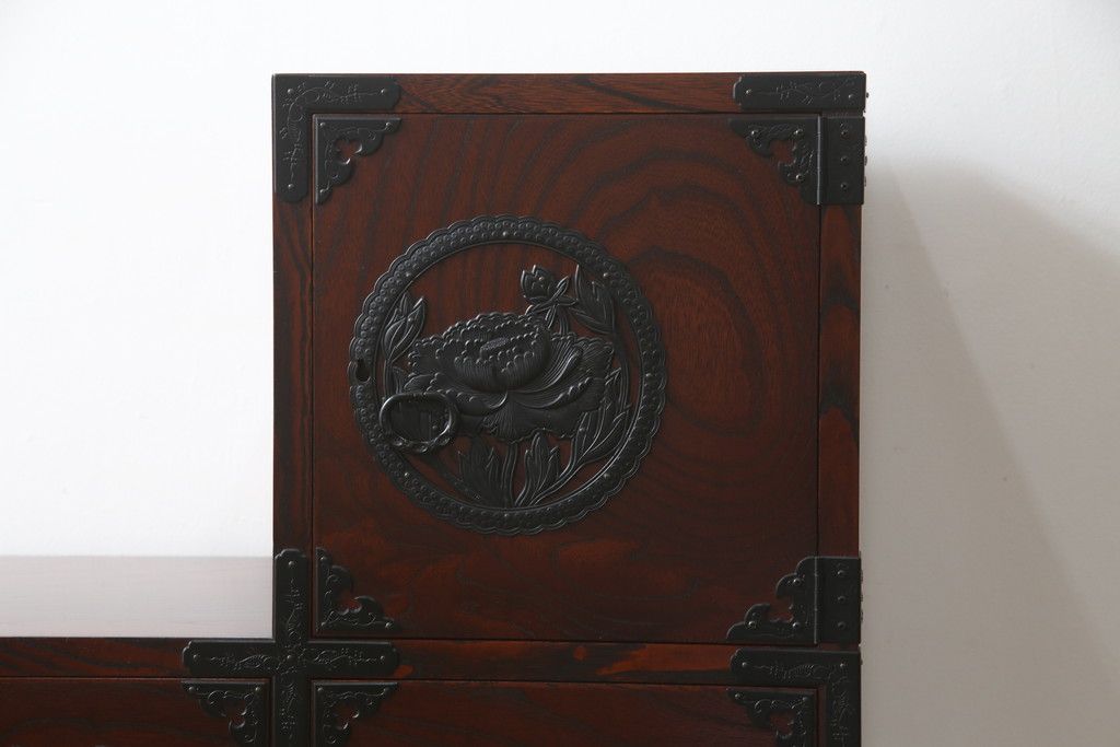 中古　美品　仙台民芸箪笥(仙台箪笥)　欅産業　KC-40R　拭き漆塗りが美しい三尺階段箪笥(和たんす、収納箪笥)(R-072808)