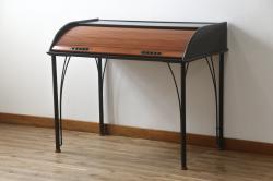 フランスビンテージ　希少　ligne roset(リーン・ロゼ)　Pagnon&Pelhaitre design(パグノン&ペルハイトルデザイン)　個性的なデザインが目を惹くシャッター付き秘書デスク(リーンロゼ、蛇腹机、ロールトップデスク、在宅ワーク、在宅用、ワークデスク、ヴィンテージ)(R-061249)