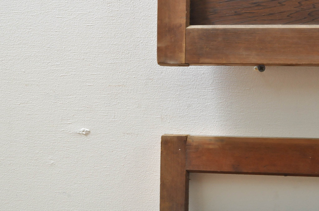 アンティーク建具　かわいらしい波千鳥の透かし彫り入り欄間2枚セット(明り取り、明かり取り)(R-076358)