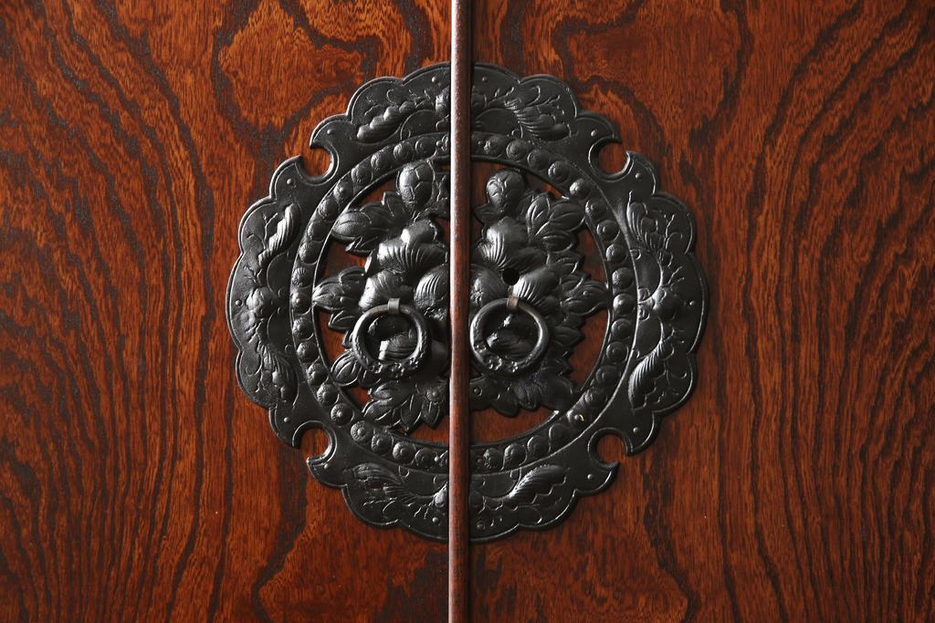 中古　美品　岩谷堂箪笥　北国2号　重厚な雰囲気の収納棚付き衣装箪笥(整理タンス、和タンス、引き出し、上下バラ売り可能)(定価約96万円)(R-059256)