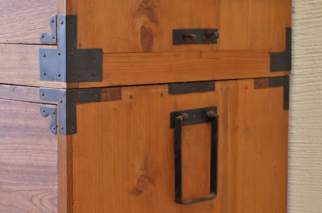 アンティーク家具　古民具　前面欅五丁引き二本松箪笥