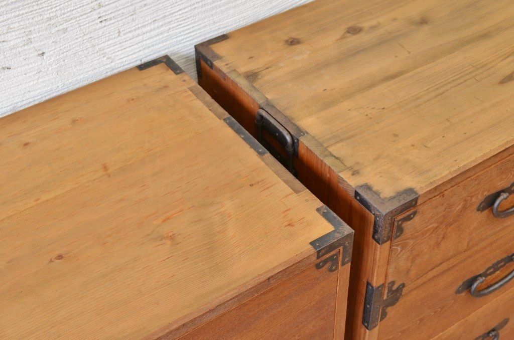 アンティーク家具　古民具　前面欅五丁引き二本松箪笥