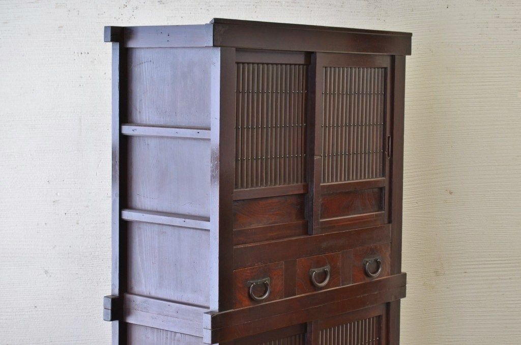 アンティーク家具　☆古民具　骨董　上質な丸桟仕上げの三尺水屋箪笥