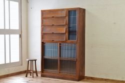 アンティーク家具　アンティークモールガラスパタパタ下駄箱(収納棚)