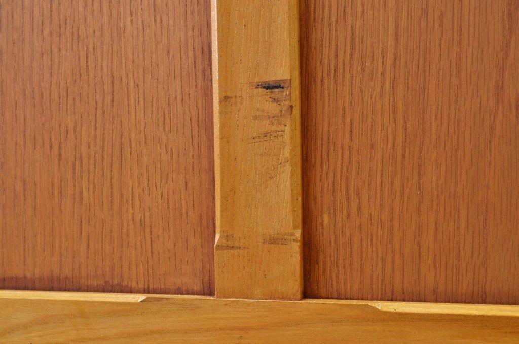 アンティーク家具　古い駄菓子屋の小窓付きアンティークガラスケース