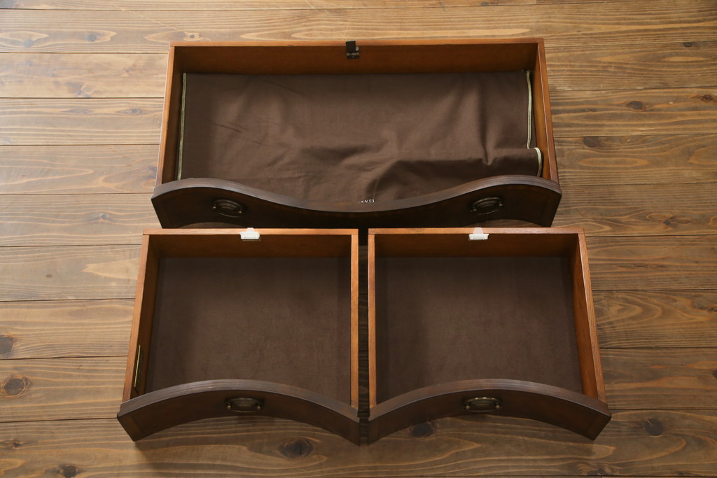 中古　美品　ドレクセル　DREXEL HERITAGE(ドレクセルヘリテイジ)　洗練された上品なデザインが魅力のコンソールテーブル(平机、引き出、サイドテーブル)(R-075680)