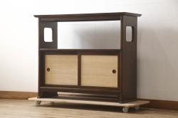 【オーダー家具実例】パタパタ扉の下駄箱(収納棚)を新規で製作。本体は厚さ24ミリのヒノキ無垢材。前板は古材で雰囲気良く。引き手もお好みのもを選んでいただきました。(戸棚、キャビネット、ロッカー)