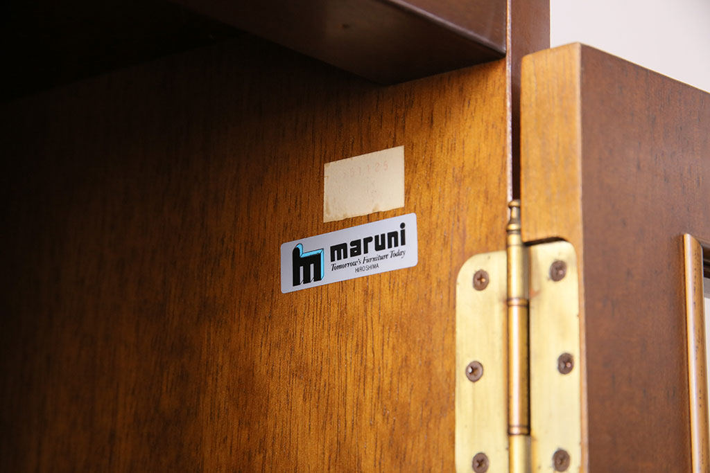 中古　maruni(マルニ木工) の地中海シリーズ!優美な佇まいのカップボード(食器棚、収納棚、戸棚)(R-047677)