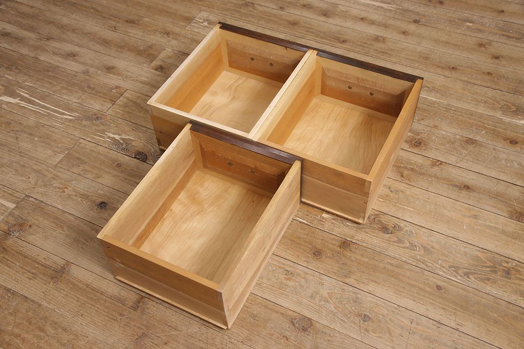 松本民芸家具・310型食器棚　希少なヴィンテージ品!深みを増した色合いが美しい食器棚(収納棚、キャビネット、ビンテージ)(R-047325)