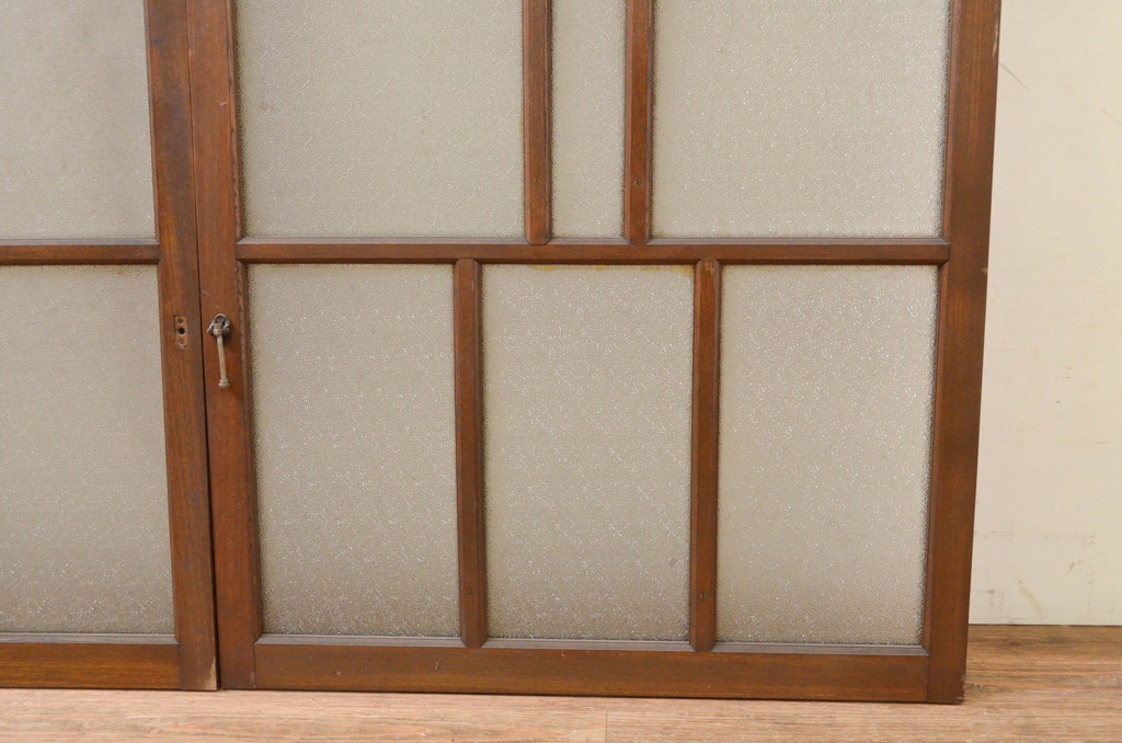 アンティーク建具　上手物!!　タモ材　両面　両取り　大正ロマンなお部屋作りにおすすめなガラス窓2枚セット(引き戸、ガラス戸)(R-069644)