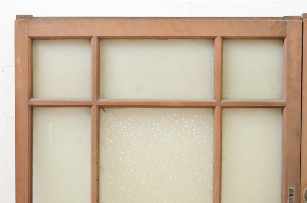 アンティーク建具　大正ロマン　どこか懐かしい雰囲気漂うガラス窓2枚セット(引き戸、ガラス戸)(R-069648)