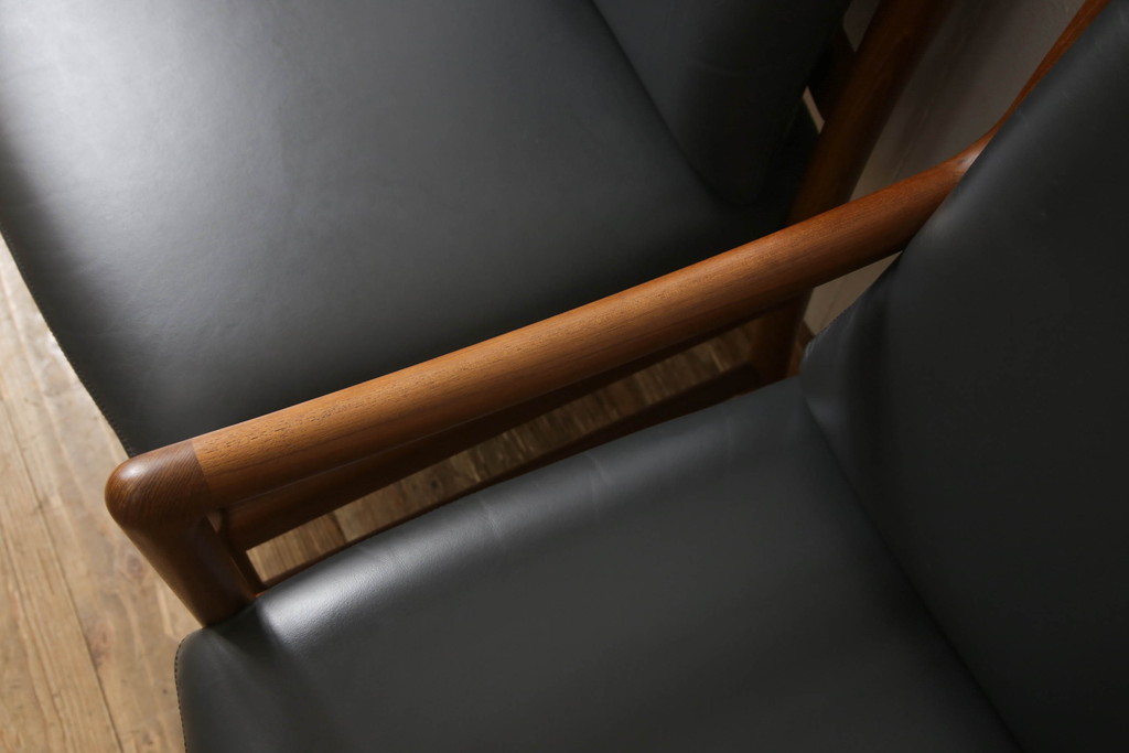 和製ビンテージ　日田工芸　チーク材　本革(レザー)　落ち着きのある色合いで大人の空間を演出するチェア2脚セット(アームチェア、イス、椅子、ダイニングチェア、ヴィンテージ)(R-058574)