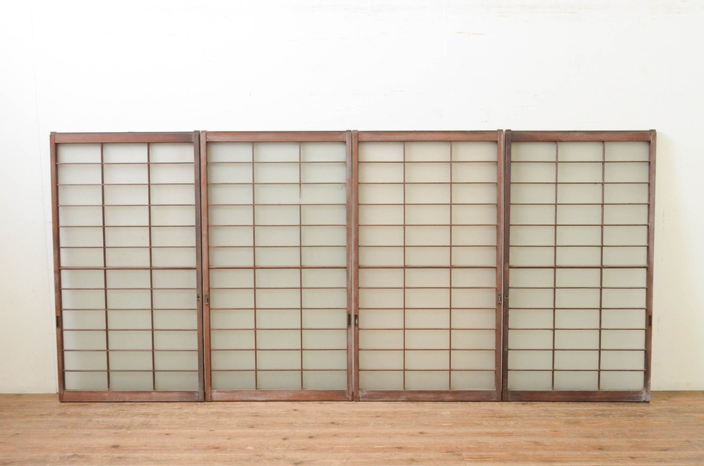 アンティーク建具　レトロな空間を演出する格子入り幅狭ガラス窓4枚セット(引き戸、ガラス戸、格子戸)(R-069653)