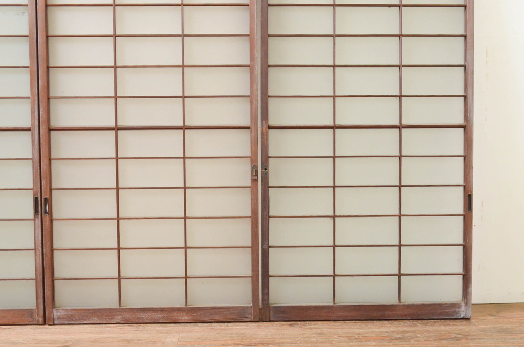アンティーク建具　レトロな空間を演出する格子入り幅狭ガラス窓4枚セット(引き戸、ガラス戸、格子戸)(R-069653)