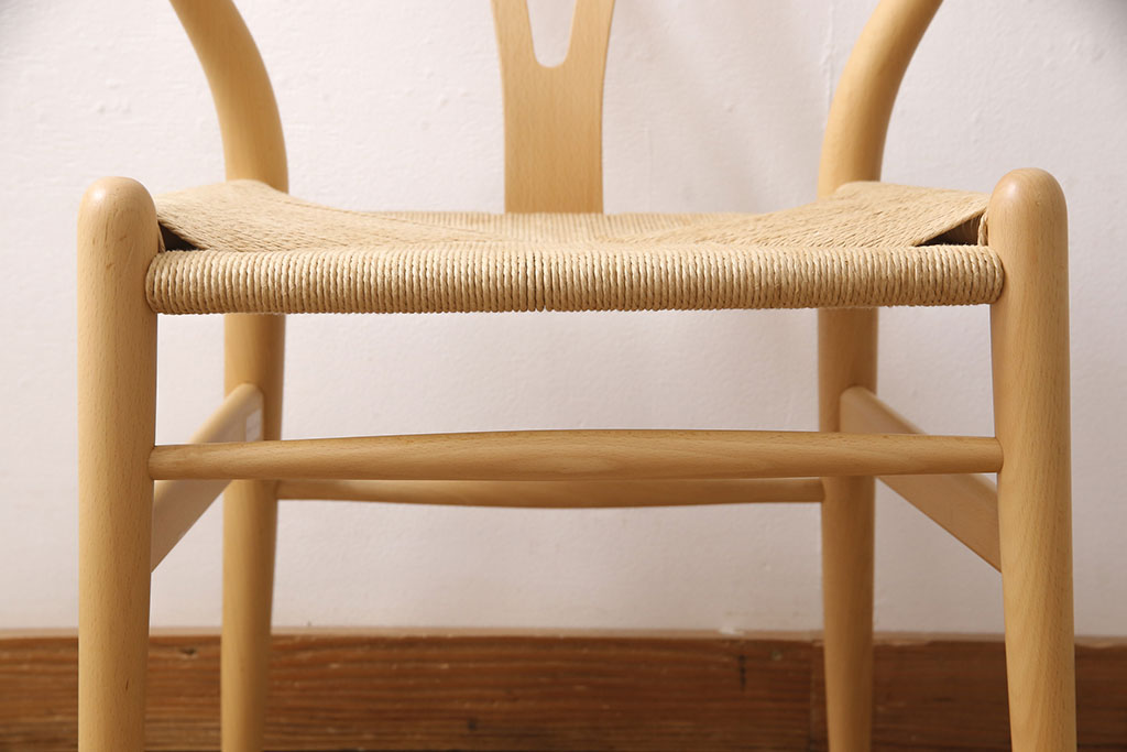 中古　北欧家具　デンマーク　ビーチ材　CARL HANSEN & SON(カール・ハンセン&サン) CH24 Yチェア ナチュラルスタイルの空間づくりにおすすめのペーパーコードダイニングチェア(アームチェア)(R-054168)