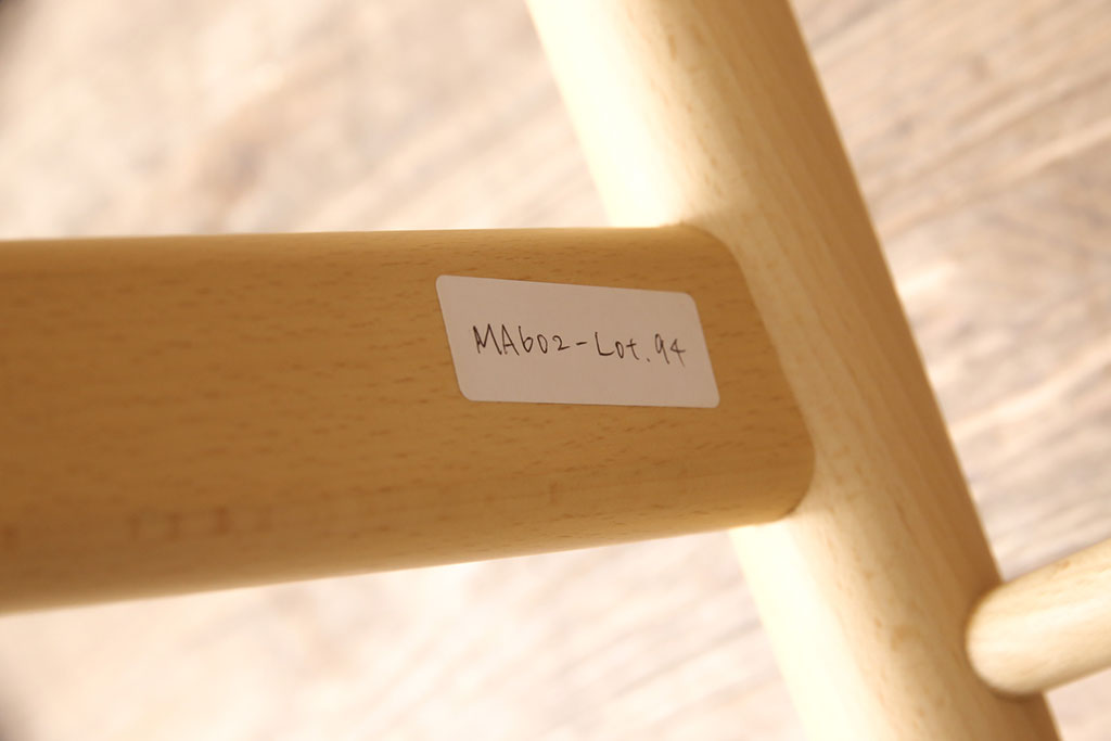 中古　北欧家具　デンマーク　ビーチ材　CARL HANSEN & SON(カール・ハンセン&サン) CH24 Yチェア ナチュラルスタイルの空間づくりにおすすめのペーパーコードダイニングチェア(アームチェア)(R-054168)