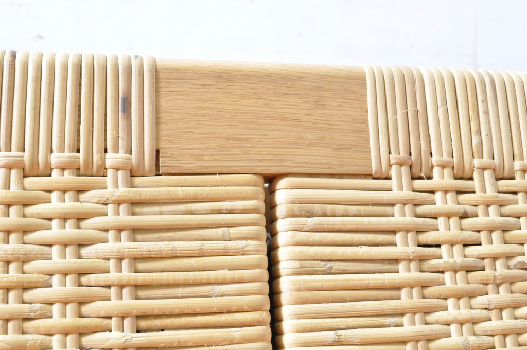 北欧ビンテージ　美品　オーク材　Hans J Wegner(ハンス・J・ウェグナー)　GETAMA (ゲタマ)　GE258　籐張りが珍しい!優しい色合いのデイベッド(ソファベッド、3人掛けソファ、トリプルソファ、3P、ヴィンテージ)(R-064213)