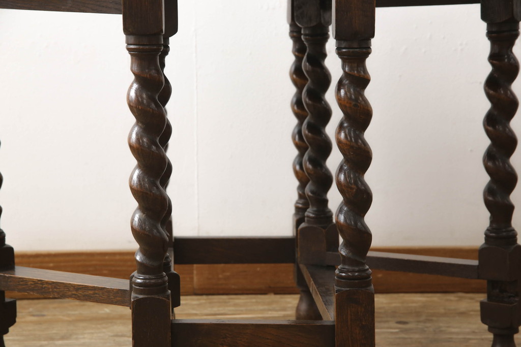 和製アンティーク　オーク材　ツイストレッグが特徴的なバタフライテーブル(エクステンションテーブル、オーバルテーブル、ダイニングテーブル、2人掛け、4人掛け)(R-063246)