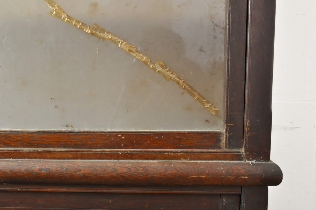 和製アンティーク　大正ロマン　ノスタルジックな雰囲気香る重ね戸棚(収納棚、キャビネット、サイドボード、店舗什器、食器棚)(R-059107)