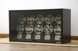 中古　松本民芸家具　A型舞良茶タンス　和モダンの空間づくりにも活躍する収納棚(下駄箱、靴箱、本箱、戸棚、食器棚)(R-055817)