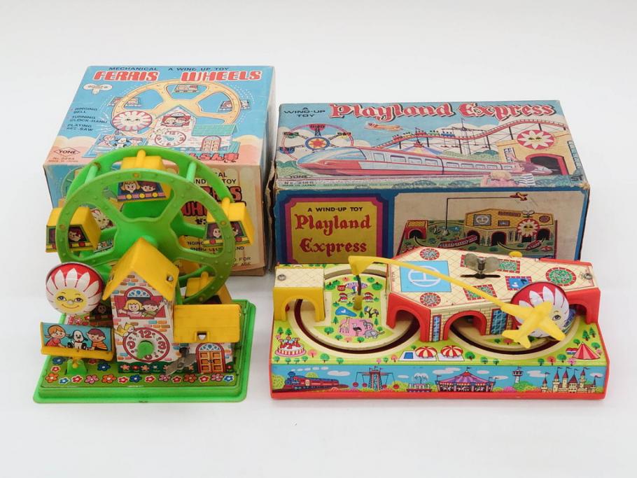 NEWS-BOY　三輪車(VELOCIPEDE)　ACROBAT MONKEY　WHISTLING SPACE TOP SET　ジャンピングコマ　かんらん車　Playland Express　のりものあそび　FAIRYLAND TRAIN SET　HIGHWAY SET　ブリキのおもちゃ10点セット(猿、遊園地、観覧車、乗り物、ゼンマイ歩行、フィギュア、人形、玩具、日本製)(R-078506)