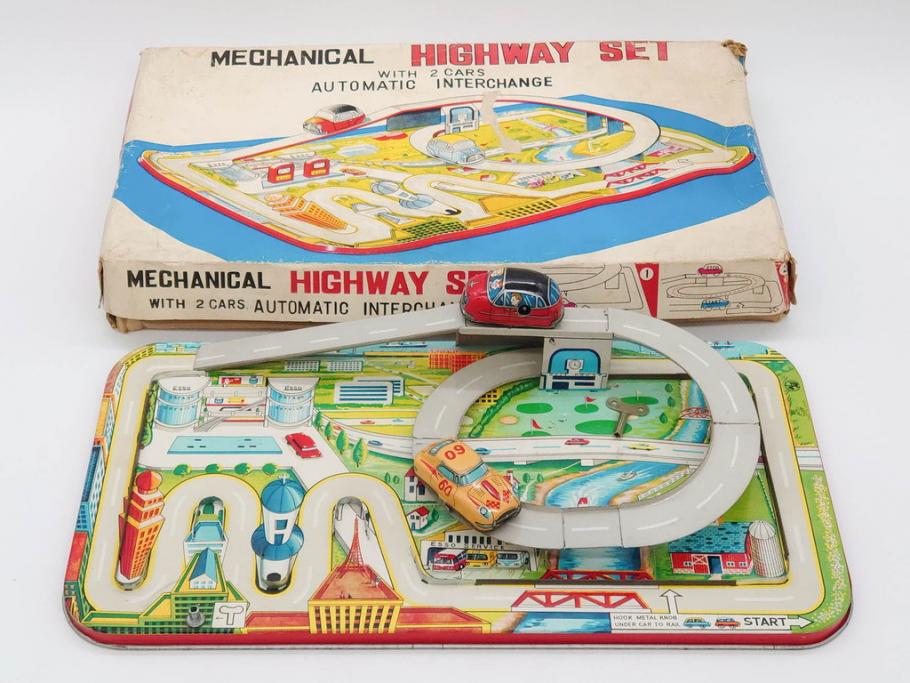NEWS-BOY　三輪車(VELOCIPEDE)　ACROBAT MONKEY　WHISTLING SPACE TOP SET　ジャンピングコマ　かんらん車　Playland Express　のりものあそび　FAIRYLAND TRAIN SET　HIGHWAY SET　ブリキのおもちゃ10点セット(猿、遊園地、観覧車、乗り物、ゼンマイ歩行、フィギュア、人形、玩具、日本製)(R-078506)