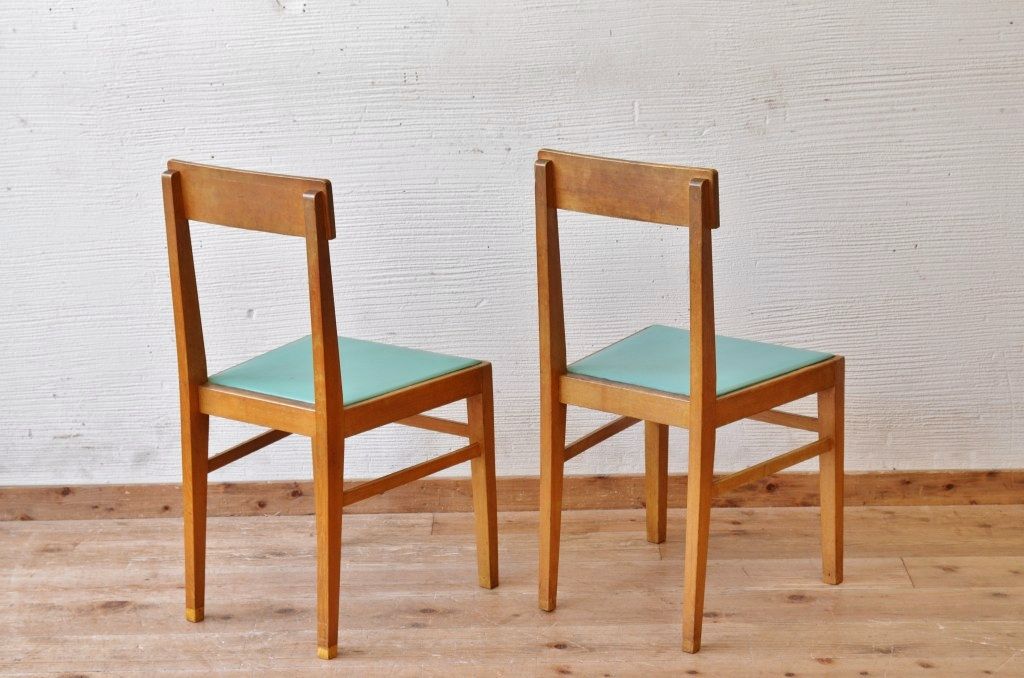 レトロ家具　レトロなデザインの椅子(イス)2脚セット