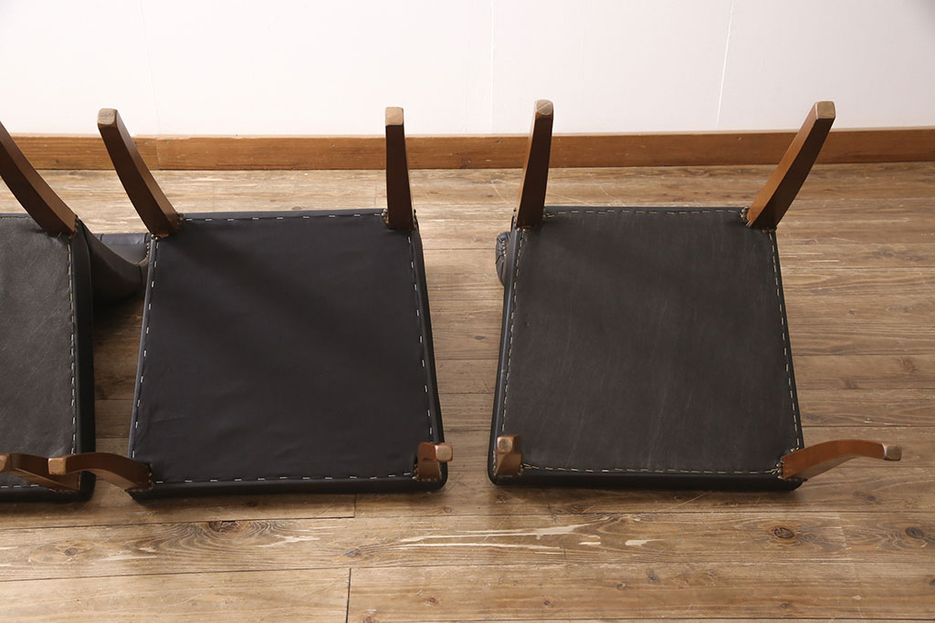 中古　イタリア家具　ス・ミズーラ(SU MISURA)　Brianza(ブリアンツァ)　クラシカルで洗練された佇まいが魅力のダイニングチェア4脚セット(椅子)(R-053190)