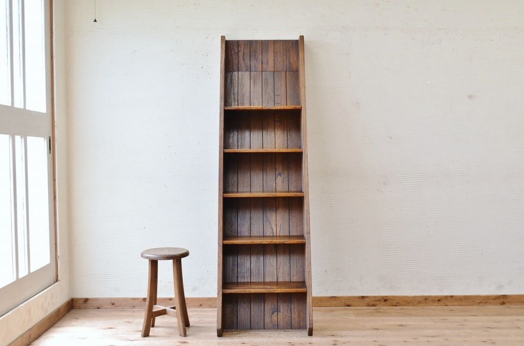 アンティーク家具　高級品!総桐材の階段風飾り棚(陳列棚)