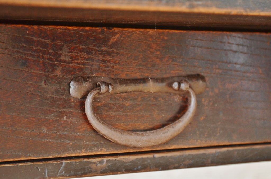 アンティーク家具　古民具　古い欅材の漆の綺麗な木目の素晴らしい文机