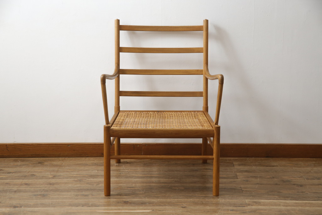 デンマークビンテージ　P.Jeppesen Mobelfabrik 　PJ Furniture(P.J.ファニチャー社)　Ole Wanscher(オーレ・ヴァンシャー) 　本革(レザー)　PJ149 Colonial Chair(コロニアルチェア)　ミッドセンチュリースタイルの空間づくりにおすすめのアームチェア(イージーチェア、1人掛けソファ、ヴィンテージ、北欧)(R-077899)