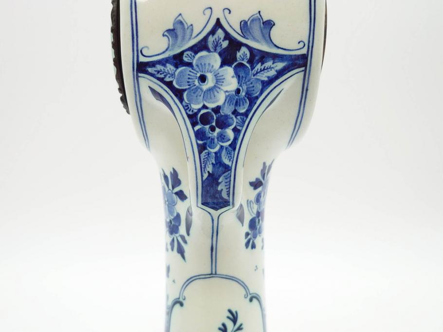 ジャンク品　ビンテージ　オランダ　DELFT(デルフト)　ブルーハンドペイント　細かな染付に匠の技が光る置時計(風車、花、フラワー、草花、風景、ヴィンテージ、陶器)(R-078694)