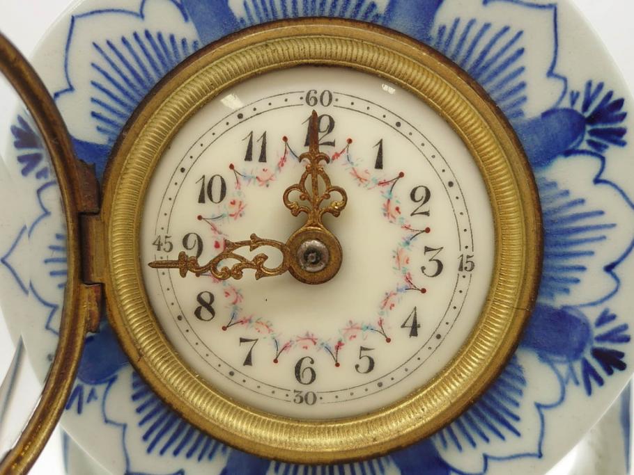 ジャンク品　ビンテージ　オランダ　DELFT(デルフト)　ブルーハンドペイント　細かな染付に匠の技が光る置時計(風車、花、フラワー、草花、風景、ヴィンテージ、陶器)(R-078694)