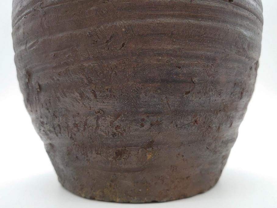 室町時代 古備前焼 波状文 高さ 約23cm 素朴な味わいがある壺 室町時代 古備前焼 波状文 高さ 約23cm 素朴な味わいがある壺