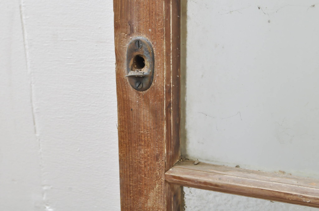 アンティーク建具　レトロ空間におすすめな縦格子のガラス窓3枚セット(引き戸、ガラス戸)(R-076592)