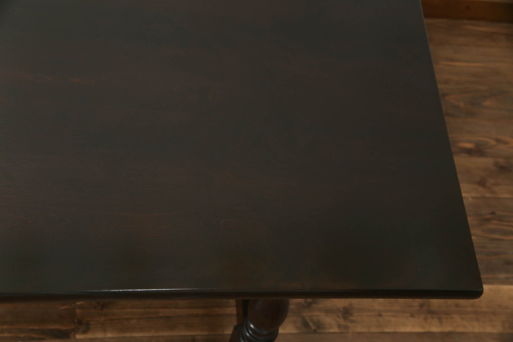 和製ビンテージ　松本民芸家具　F型食卓　クラシカルな脚のデザインが目を引くダイニングテーブル(作業台、食卓、2人掛け、4人掛け、二人掛け、四人掛け、ヴィンテージ)(定価約29万7千円)(R-068529)