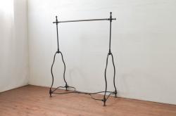 中古　高級　銘木　鉄刀木(タガヤサン)　総無垢(ムク)材　和モダンテイストのお部屋づくりに取り入れたい水屋箪笥サイドボード(収納棚、戸棚、食器棚、カップボード、サイドキャビネット)(R-079989)