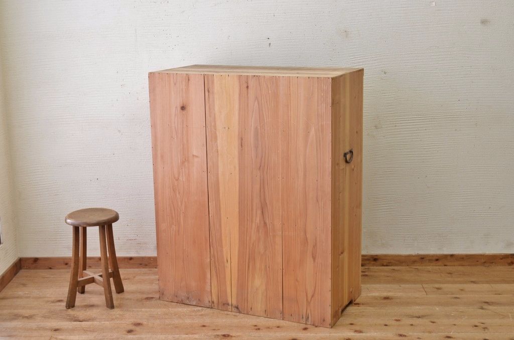 アンティーク家具　古い木味のアンティーク飾り棚(収納棚、飾り棚)1
