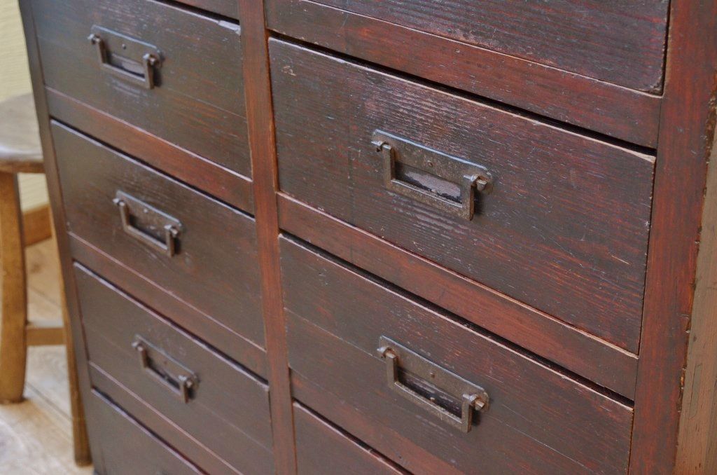 アンティーク家具　古民具　骨董　明治時代味のある九杯引き出し時代箪笥