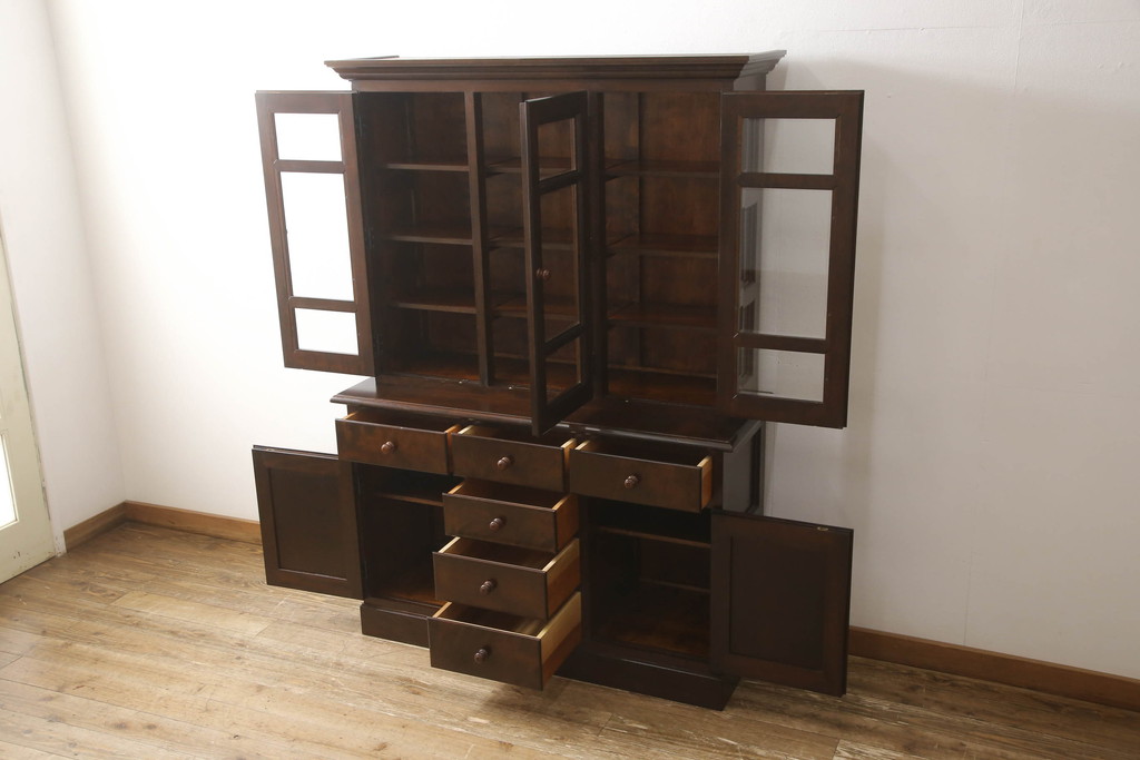 中古　美品　松本民芸家具　収納力たっぷりの高級感漂うD型食器棚(カップボード、飾り棚、収納棚、本箱)(R-049963)