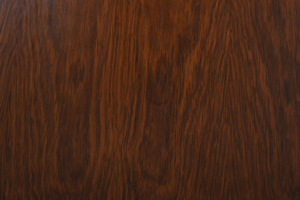 ヴィンテージ家具　北欧ビンテージ　デンマーク製　ローズウッド材　タイルのアクセントが目を引くセンターテーブル(ローテーブル)
