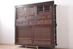 アンティーク家具　和製アンティーク　六尺水屋箪笥(重ね箪笥、時代箪笥、和タンス)(R-036630)